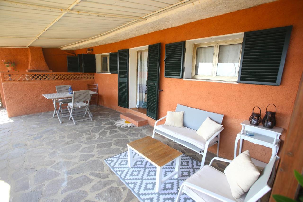Ca' La Stella Sea-View Apartments Porto Azzurro Eksteriør bilde
